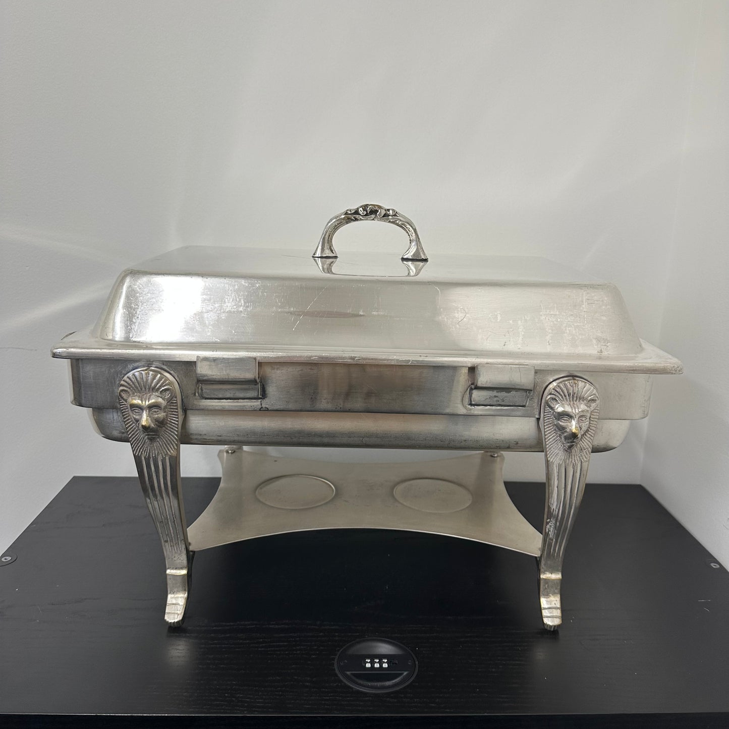 Chafer – Silver Rectangular 8QT